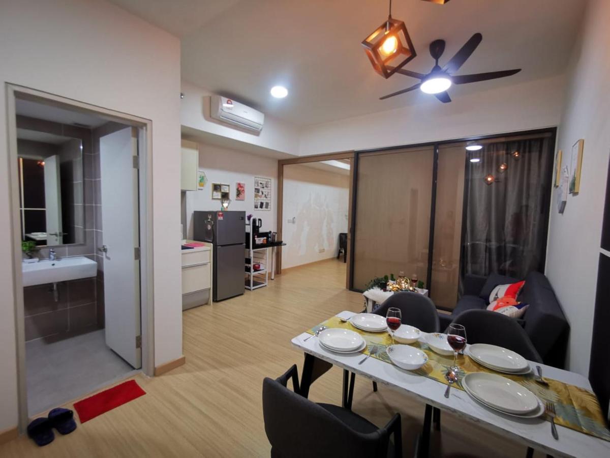 Dsara Big Cinema Netflix Projector Next Sb Hospital Apartman Sungai Buloh Kültér fotó