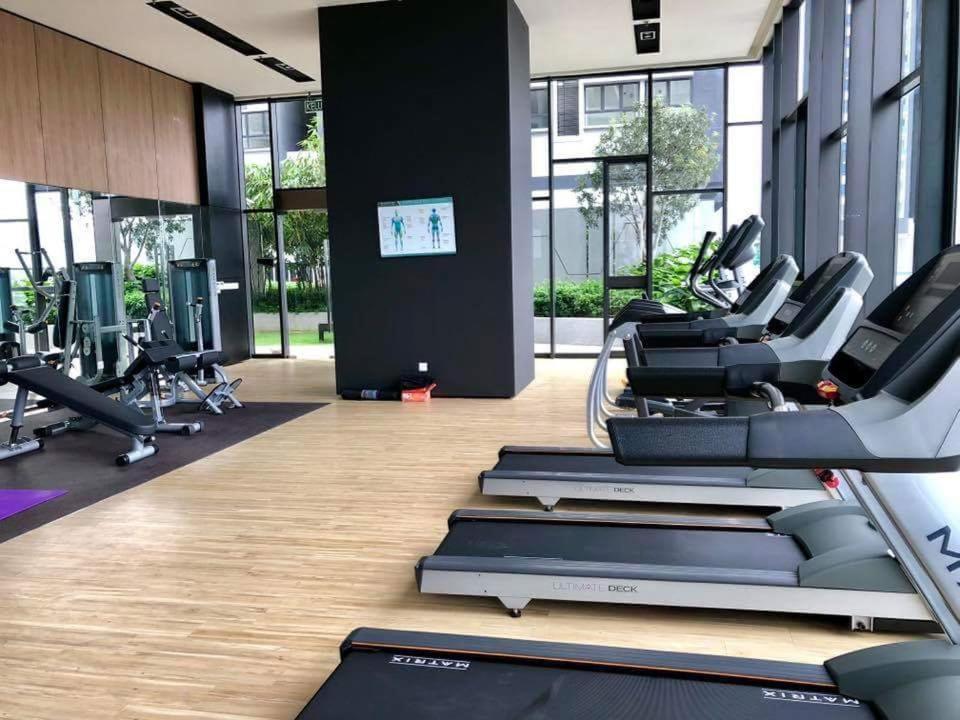 Dsara Big Cinema Netflix Projector Next Sb Hospital Apartman Sungai Buloh Kültér fotó